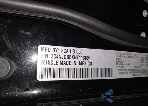 2022 Jeep Compass Latitude 4X4 из США, поврежденный, VIN 3C4NJDBBXNT113604